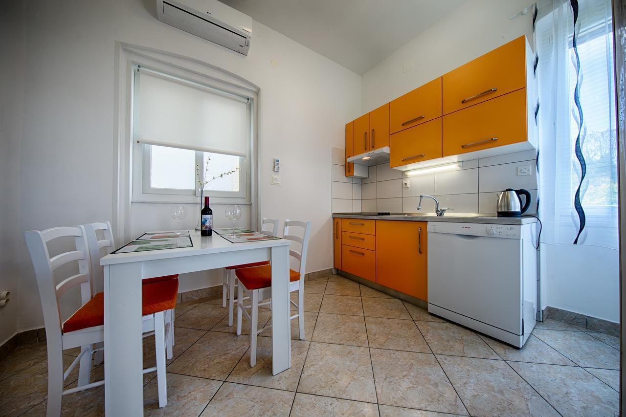 Apartment Jure 비스 외부 사진